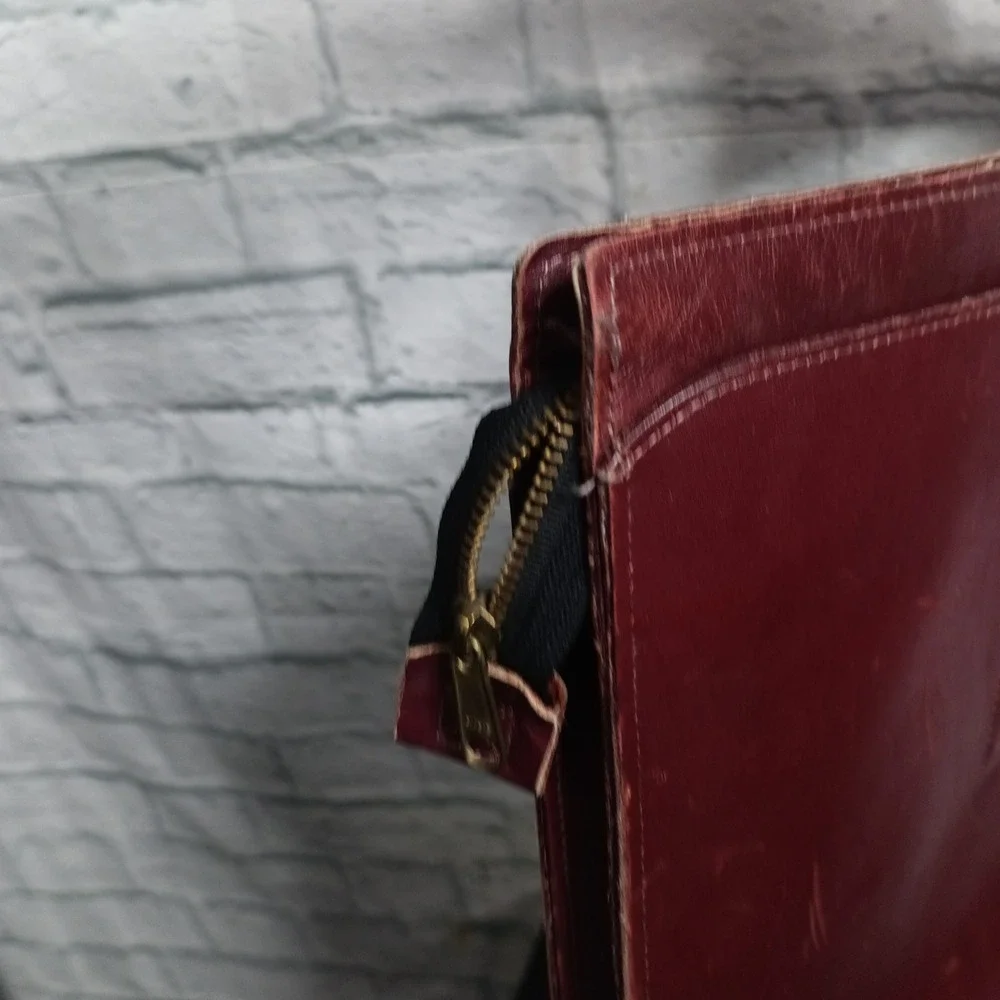 Vintage Burgundy Leather Slim Briefcase Portfolio Document Carrier Bag s9